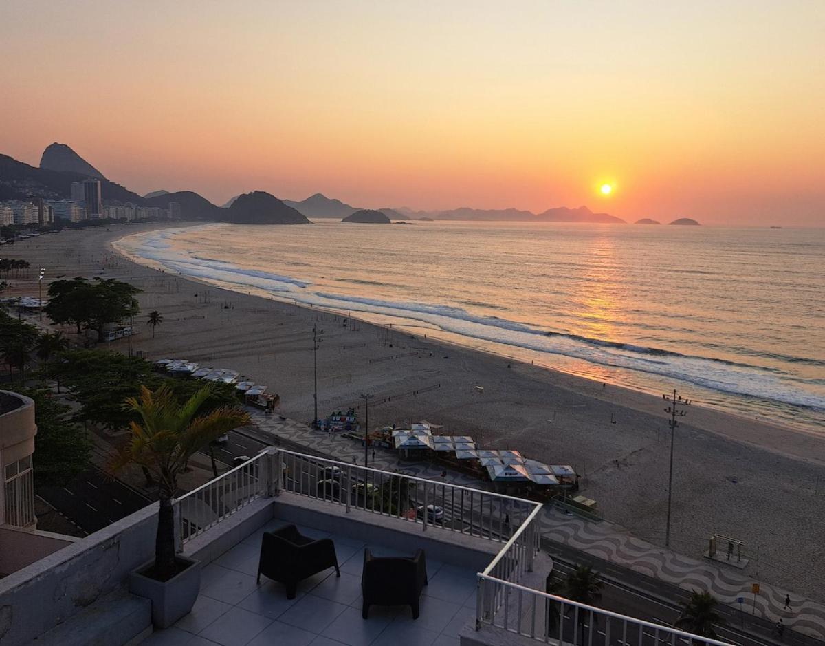 Beautiful Terrace Facing The Of Copacabana * Rio de Janeiro